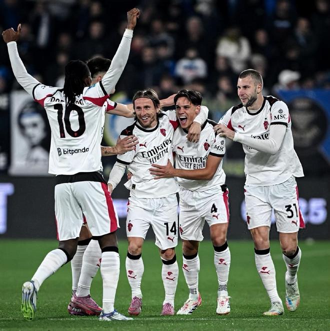 Top Esports 在 LPL 第2分区 2025 中战胜 Bilibili Gaming